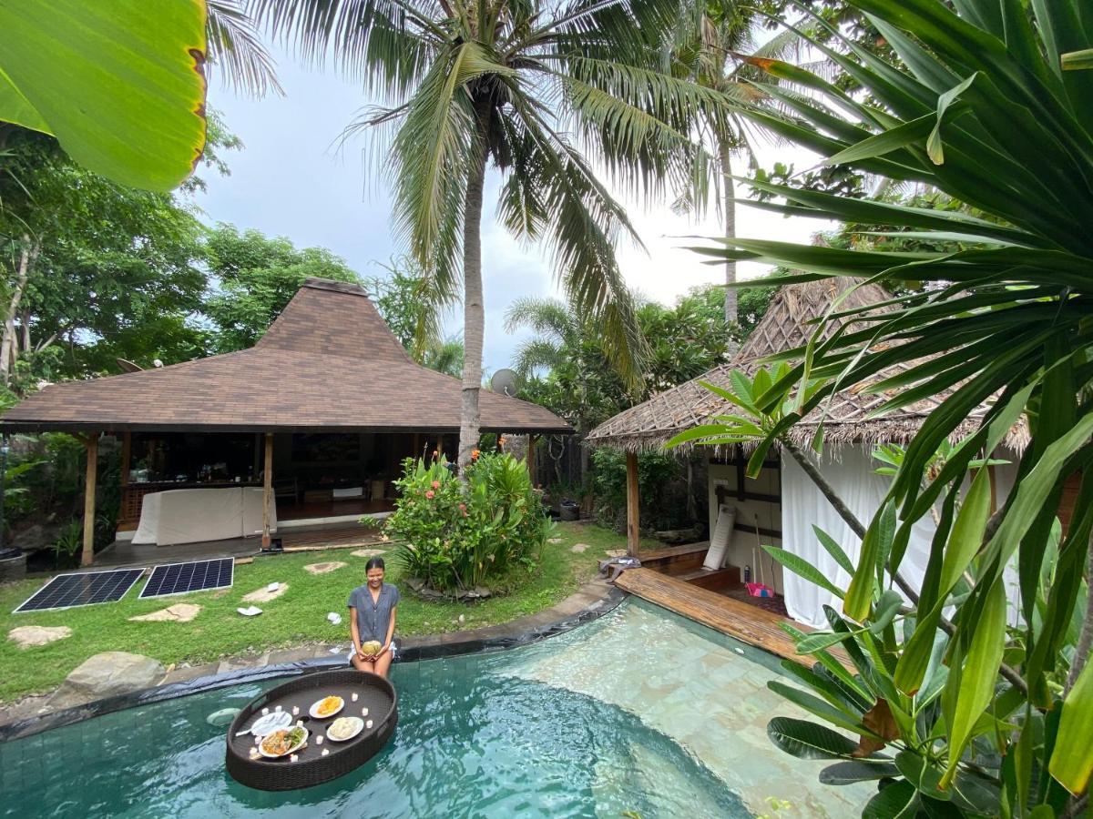 Villa Bhuvana With Private Swimming Pool Gili Trawangan Luaran gambar