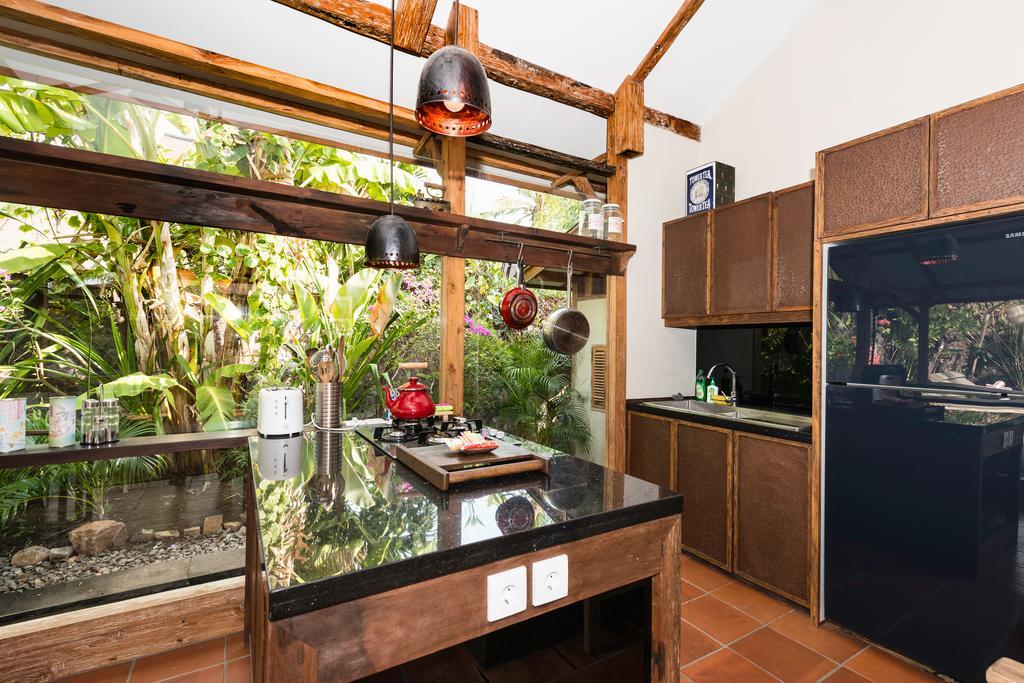 Villa Bhuvana With Private Swimming Pool Gili Trawangan Bilik gambar