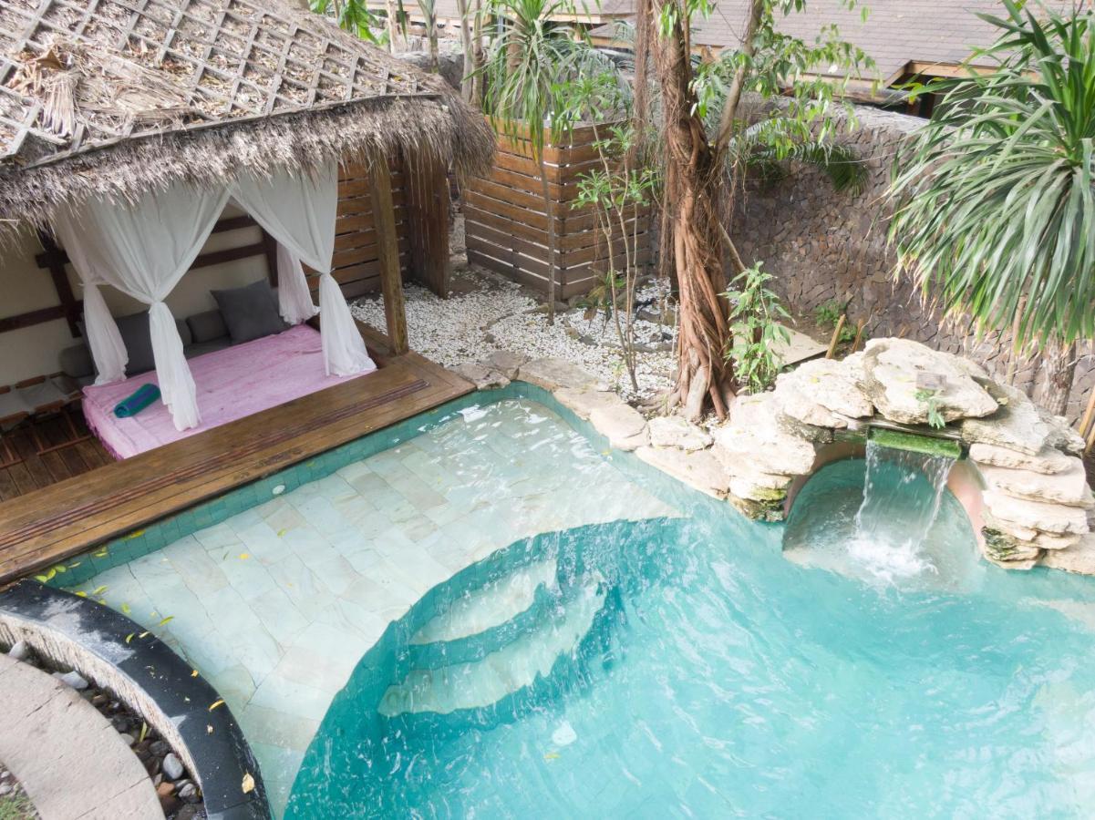 Villa Bhuvana With Private Swimming Pool Gili Trawangan Luaran gambar